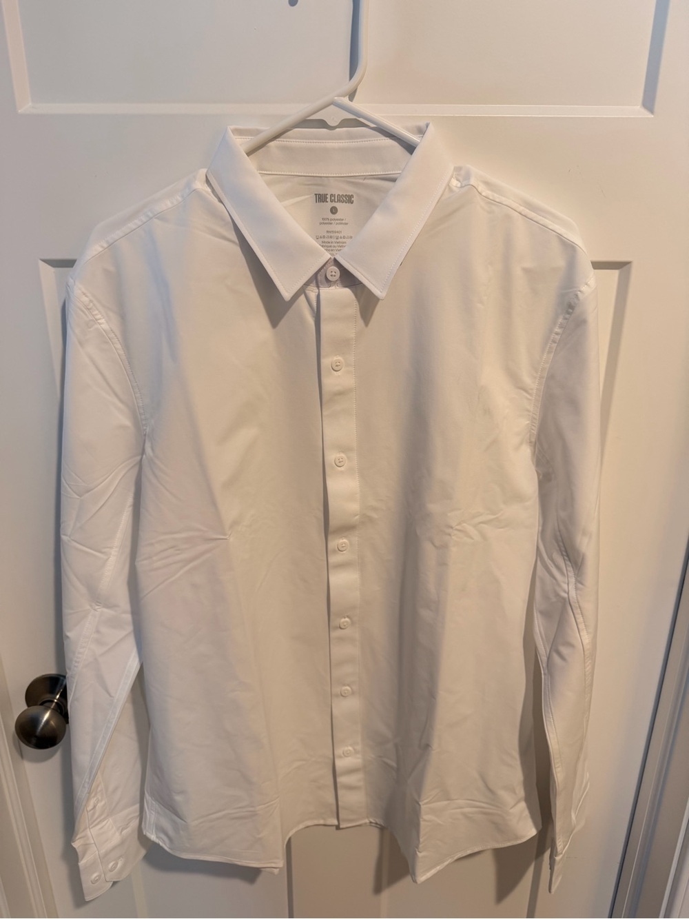 True Classic White Men's Fitted Button-Down Dress Shirt